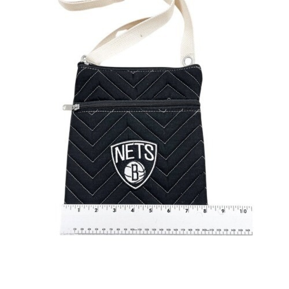 NBA Brooklyn Nets Basketball Black Chevron Quilted Crossbody Bag Purse NEW - Picture 3 of 6